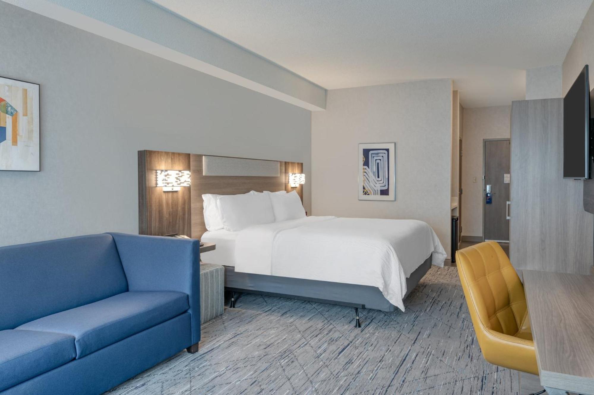 Holiday Inn Express & Suites Wadsworth By Ihg Exterior foto